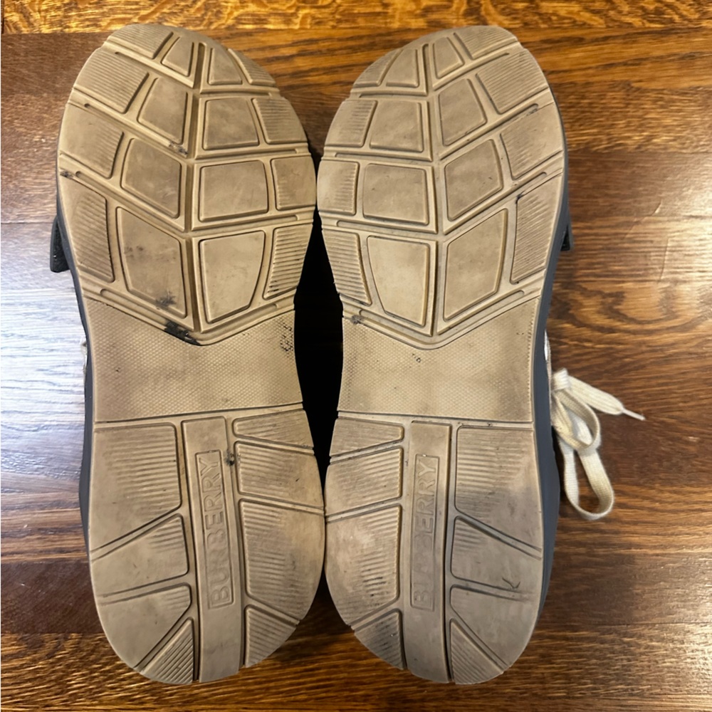 Burberry sneakers - Picture 5 of 7